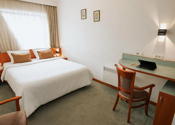 Hotel Duke Romana City Center