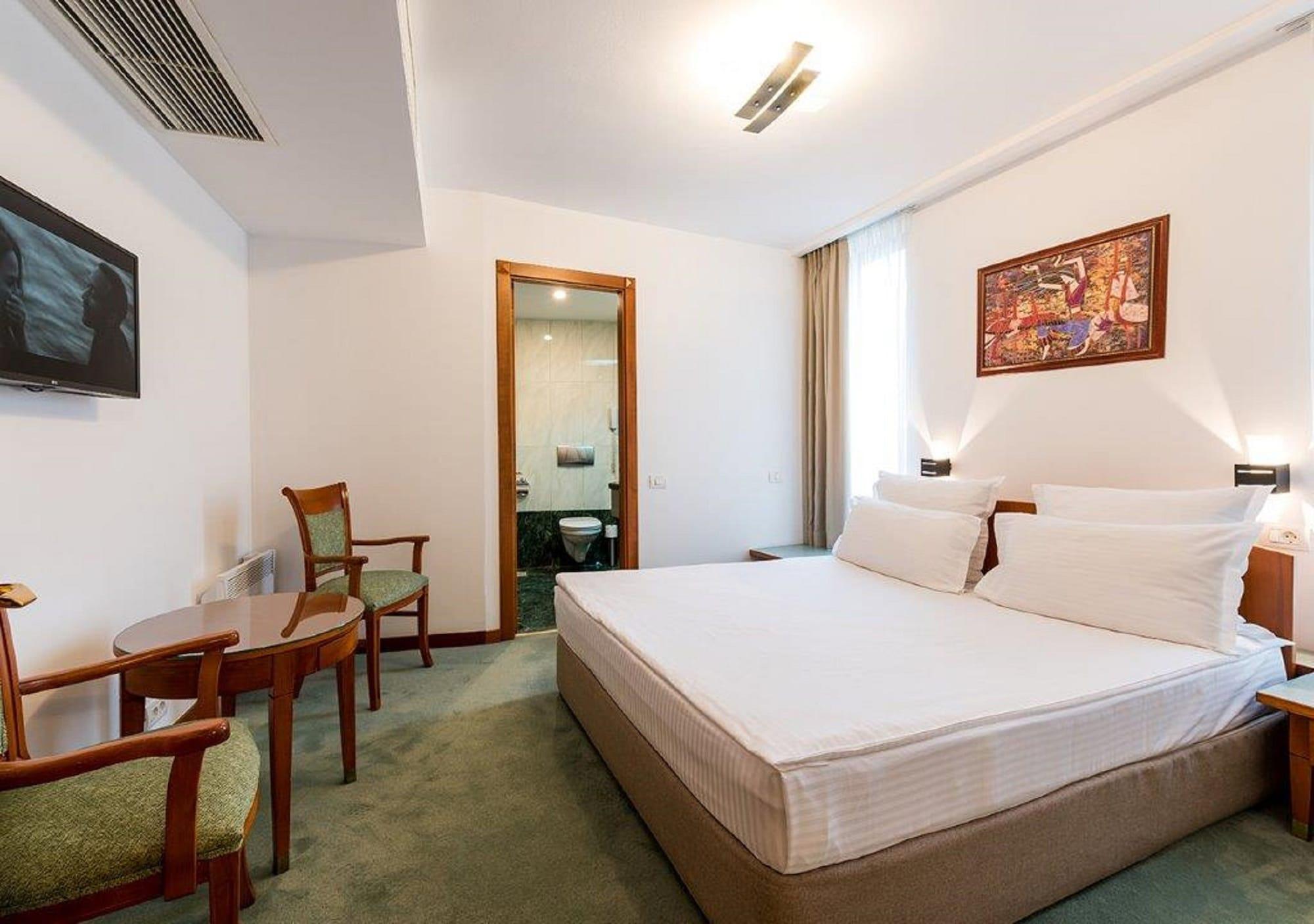 Duke Romana Center Bukarest
