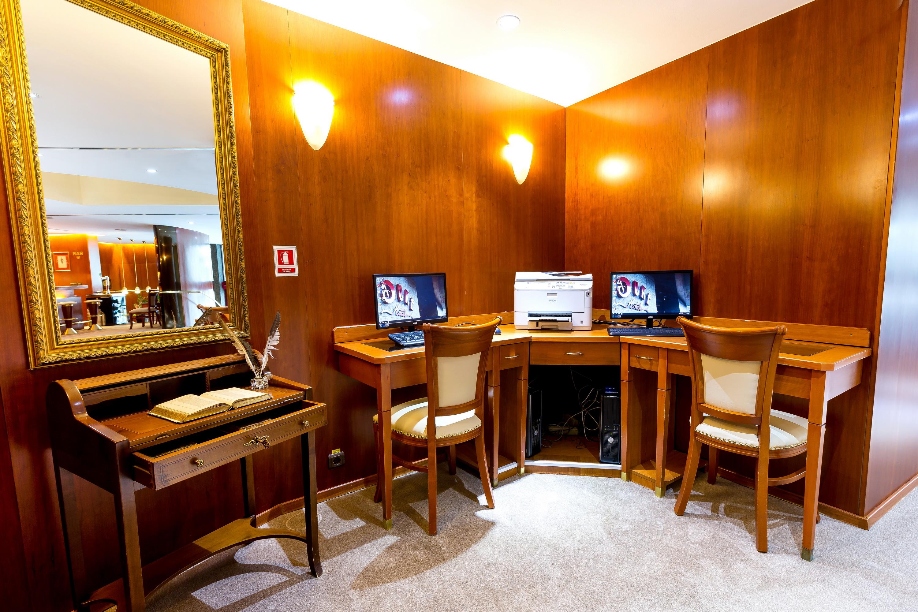 Duke Romana Center Bucarest
