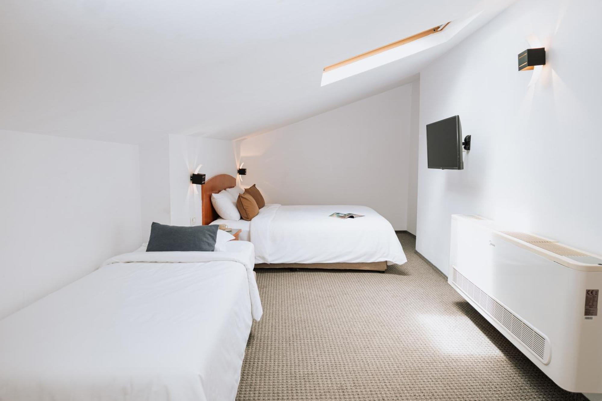 Hotel Duke Romana Center 3*