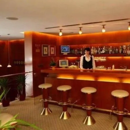 Hotel Duke Romana City Center 